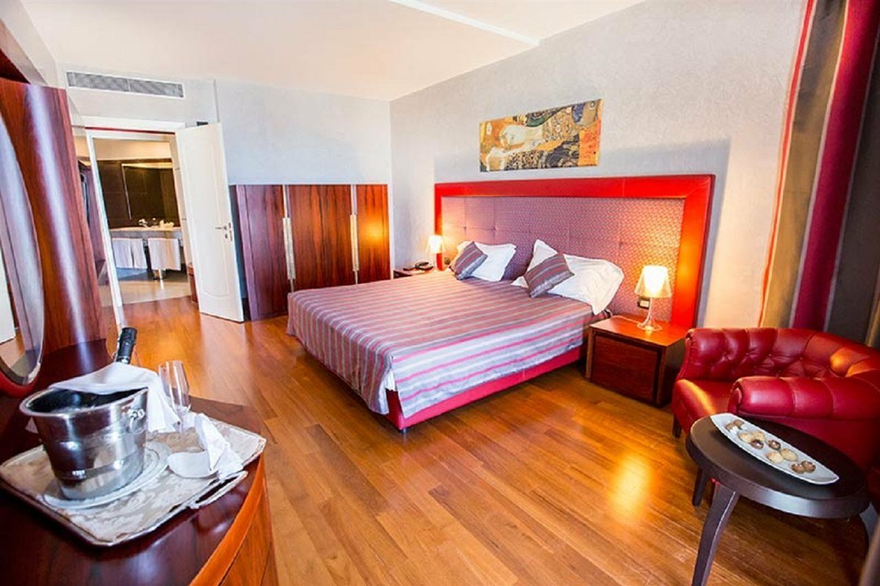 Cefalu Sea Palace 외부 사진